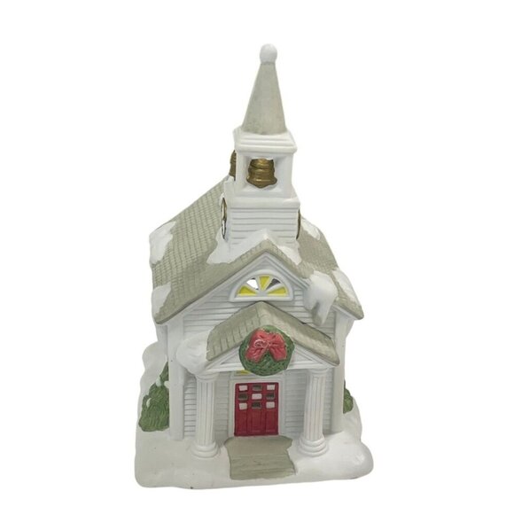 Partylite Hand-Painted Ceramic Christmas Church With Clock & Wreath - Picture 2 of 6